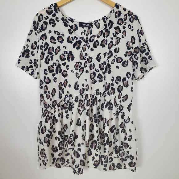 fab'rik Tops - Fabrik leopard cheetah print short sleeved blouse slit back large